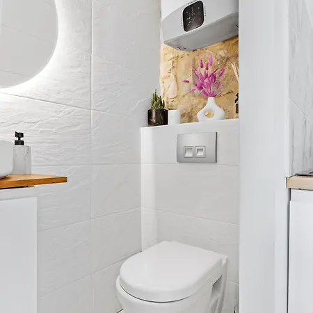 2 - Centre - Terrace - Wi-fi - Air Conditioning Apartment *