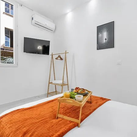 2 - Centre - Terrace - Wi-fi - Air Conditioning